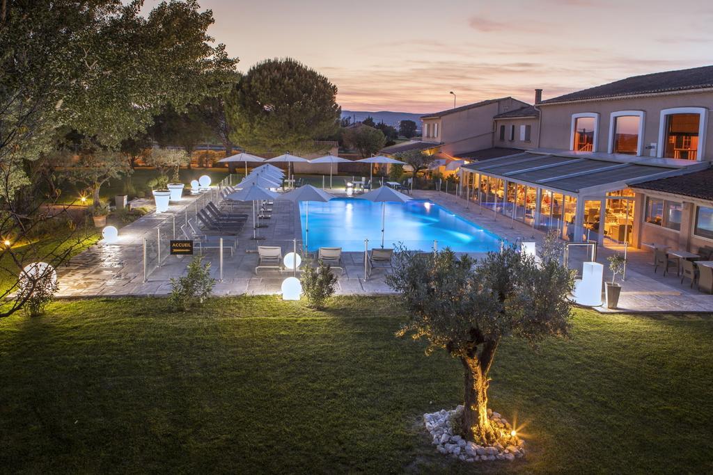 Le Domaine Des Oliviers Ξενοδοχείο Pierrelatte Εξωτερικό φωτογραφία