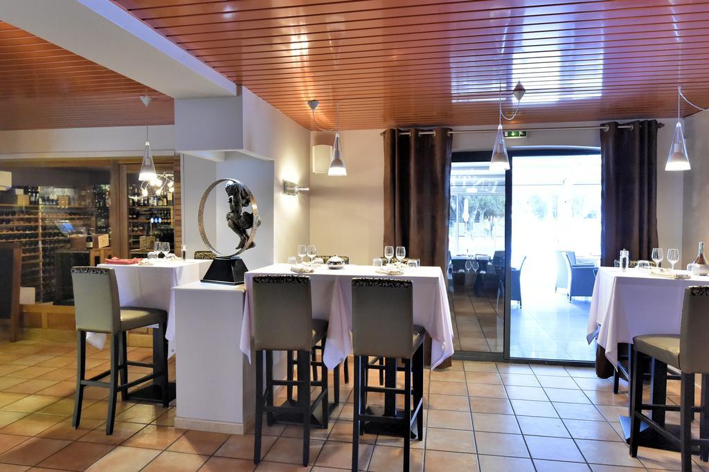 Le Domaine Des Oliviers Ξενοδοχείο Pierrelatte Εξωτερικό φωτογραφία